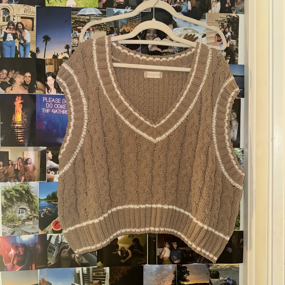 knitted sweater vest